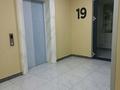 1-комнатная квартира, 46 м², 19/21 этаж помесячно, Варламова 27 за 300 000 〒 в Алматы — фото 3