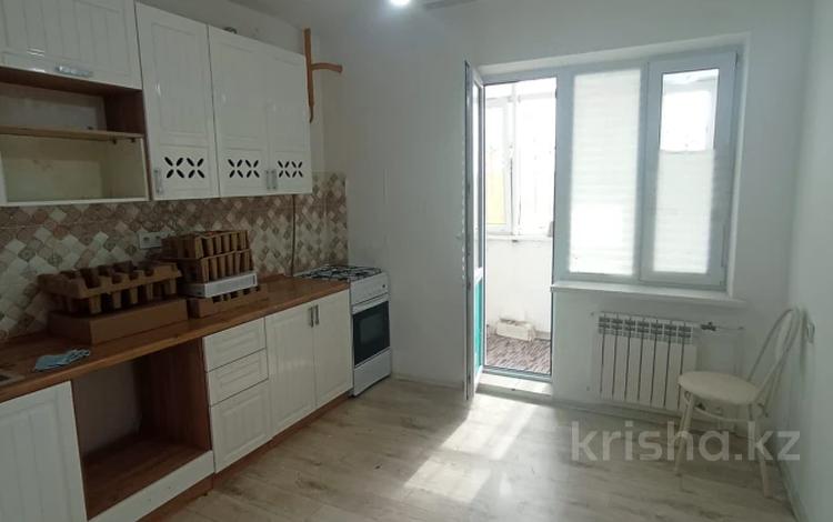 1-комнатная квартира · 40.4 м² · 1/9 этаж, самал за 15.5 млн ₸ в Уральске — фото 10