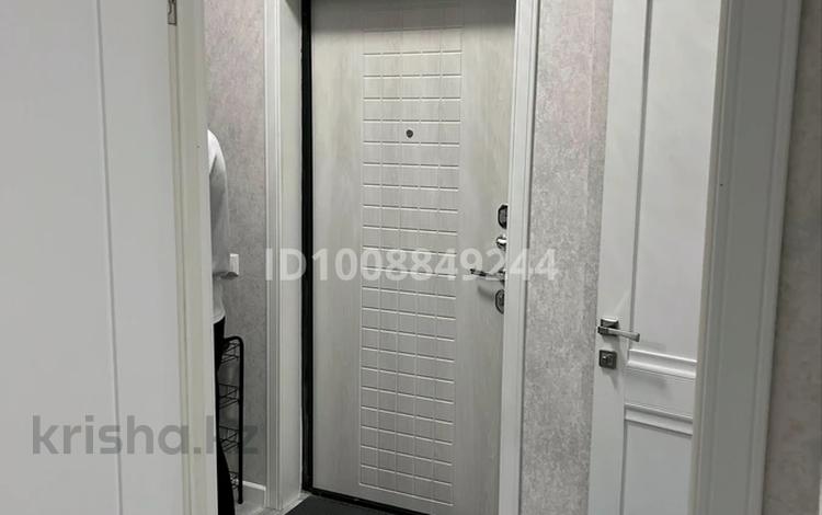 1-комнатная квартира · 36 м² · 10/12 этаж, Мкр Сары-Арка за 150 000 〒 в Кокшетау — фото 2