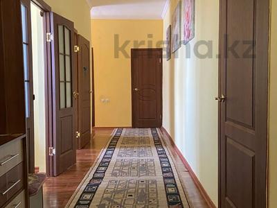 3-комнатная квартира, 86 м², 2/2 этаж, Темиржолшилар 93 за 18.7 млн 〒 в Усть-Каменогорске