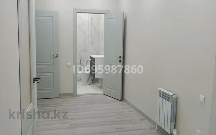 2-комнатная квартира, 60.5 м², 5/5 этаж, мкр. Алтын орда