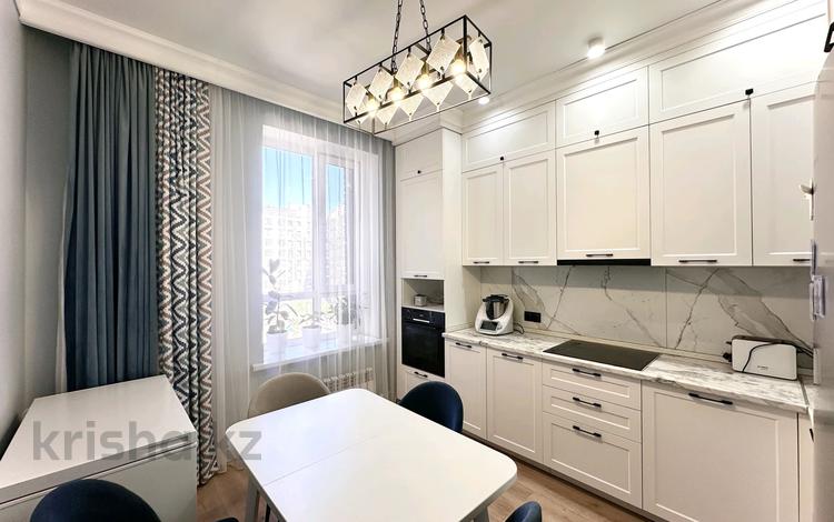3-бөлмелі пәтер · 90 м² · 5/9 қабат, Шоссе Коргалжын 15/1, бағасы: 57 млн ₸ в Астане, Нура р-н — фото 40