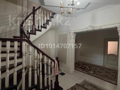 Жеке үй · 8 бөлме · 360 м² · 9 жүзд., 6-градокомплек ш/а., Мкр 6-й градокомплекс сейтова 31 31 — Сейтовас31 район рынка кенжехан, бағасы: 1.5 млн ₸ в Алматы, Алатауский р-н