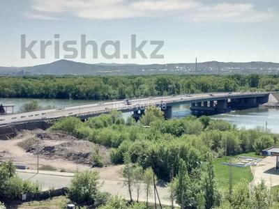 1-комнатная квартира · 36 м² · 11/14 этаж, Набережная Славского 12 за 10 000 ₸ в Усть-Каменогорске