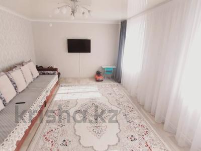 2-комнатная квартира · 55.4 м² · 8/9 этаж, Жастар 33 за 26 млн 〒 в Усть-Каменогорске
