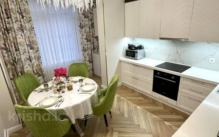 4-комнатная квартира · 135 м² · 8/12 этаж, Керей и Жанибек хандар 42 — горячая цена за 139 млн ₸ в Астане, Есильский р-н — фото 31