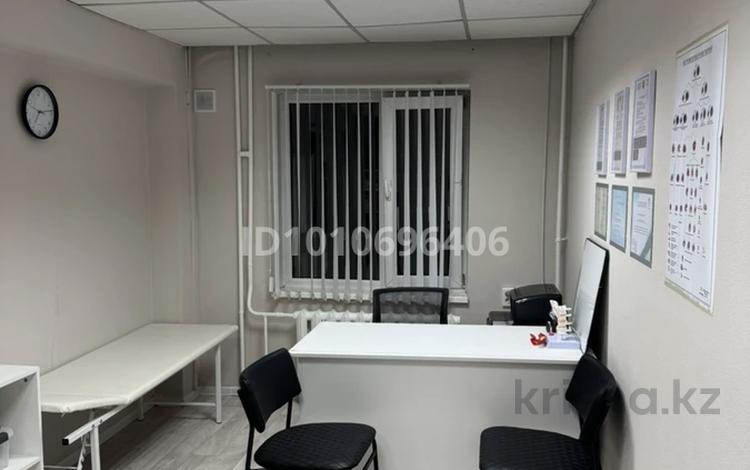 Медорталықтар мен дәріханалар · 18 м², бағасы: 40 000 ₸ в Усть-Каменогорске — фото 3