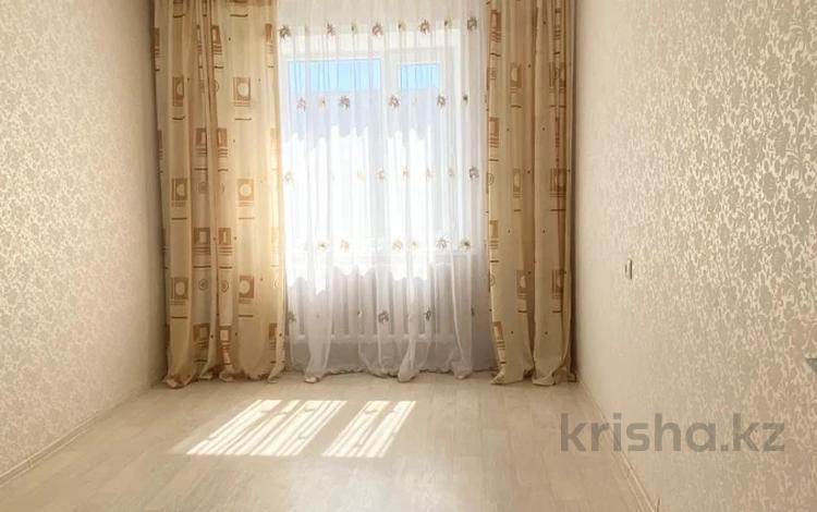 3-бөлмелі пәтер · 63.7 м² · 4/7 қабат, Голубые пруды ш/а., бағасы: 28 млн ₸ в Караганде, Алихана Бокейханова р-н — фото 3
