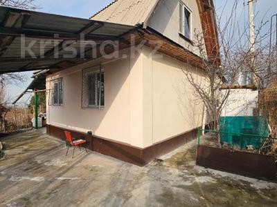 Продажа домов и дачи в Алматинской обл.: Дача · 3 комнаты · 62 м² · 7.1 сот., Центральная 18 за 14 млн 〒 Дача · 3 комнаты · 62 м² · 7.1 сот., Центральная 18 за 14 млн 〒 в Каскелене