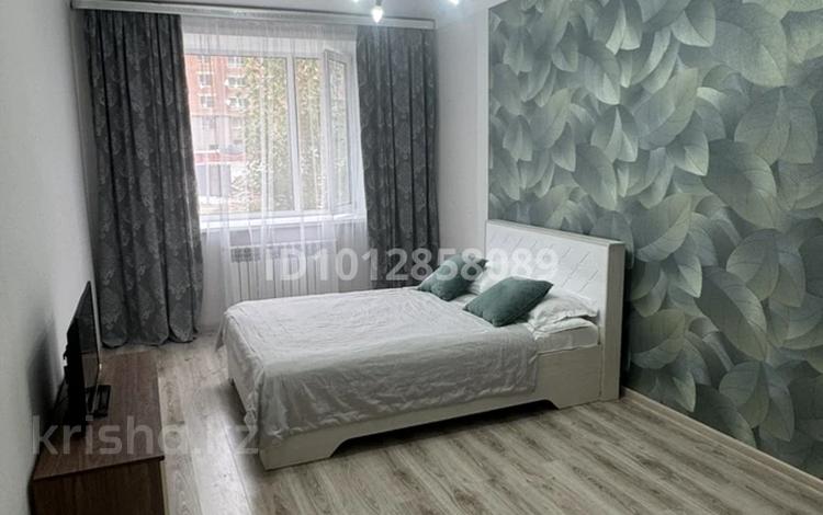1-бөлмелі пәтер · 40 м² · 1/9 қабат, Микрорайон Береке, Микрорайон Береке 64, бағасы: 160 000 ₸ в Костанае — фото 2