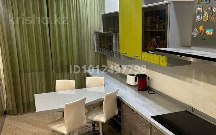 4-комнатная квартира · 200 м² · 5/11 этаж, 17-й мкр, 17 мкрн 7 за 100 млн ₸ в Актау — фото 2