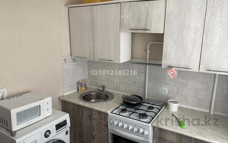 2-бөлмелі пәтер · 48 м² · 2/5 қабат, Габбасова 21 — Возле арбата, бағасы: 150 000 ₸ в Атырау, мкр Привокзальный-5 — фото 2