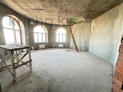 5-комнатная квартира · 197.5 м² · 5/6 этаж, Маяковского 116А за 42 млн 〒 в Костанае