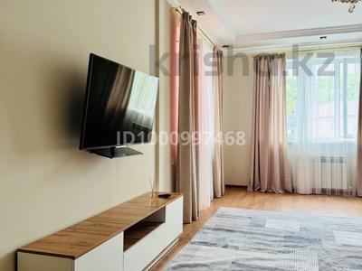 2-комнатная квартира · 67 м² · 4/10 этаж, Кенесары хана за 320 000 ₸ в Алматы, Наурызбайский р-н