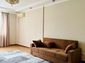 2-комнатная квартира · 67 м² · 4/10 этаж, Кенесары хана за 320 000 ₸ в Алматы, Наурызбайский р-н — фото 2