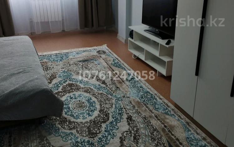 1-бөлмелі пәтер · 36 м² · 4/5 қабат, Бирлик — Драмтеатра, бағасы: 18 млн ₸ в Талдыкоргане, мкр Бирлик — фото 2
