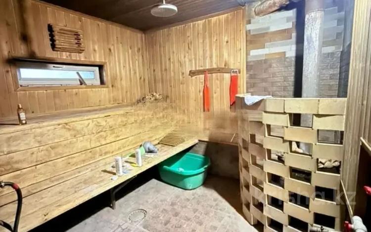 Отдельный дом · 5 комнат · 260 м² · 8 сот., мкр Улжан-2 за 56 млн ₸ в Алматы, Алатауский р-н — фото 8