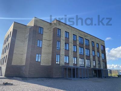 3-бөлмелі пәтер · 81.1 м² · 2/4 қабат, Жалела Кизатова, бағасы: ~ 32.4 млн ₸ в Петропавловске
