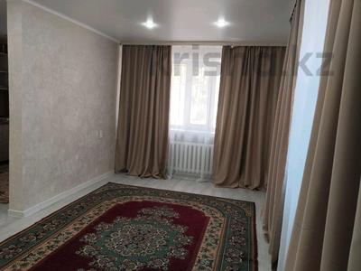 1-бөлмелі пәтер · 30 м² · 1/4 қабат, Страйтельная 26, бағасы: 5 000 ₸ в Экибастузе