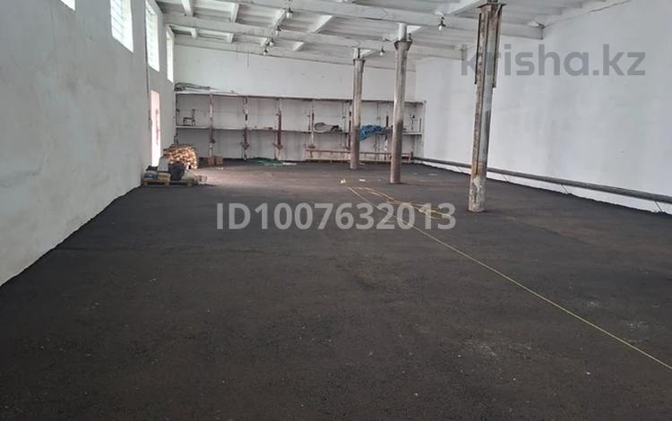 Офисы, склады · 330 м² за 500 000 〒 в Караганде, Казыбек би р-н — фото 2