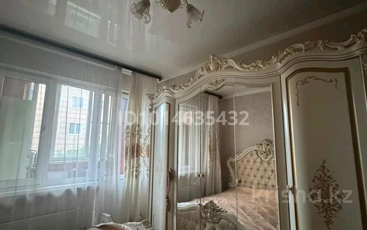 2-комнатная квартира · 65 м² · 3/6 этаж, мкр Кокжиек 42 за 270 000 ₸ в Алматы, Жетысуский р-н — фото 3