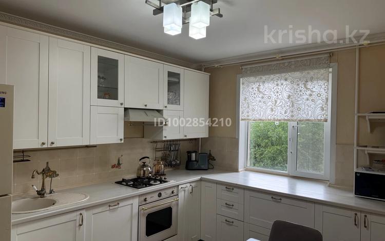 4-комнатная квартира · 84 м² · 3/6 этаж, 7-й микрорайон 2 за 45 млн ₸ в Костанае — фото 2