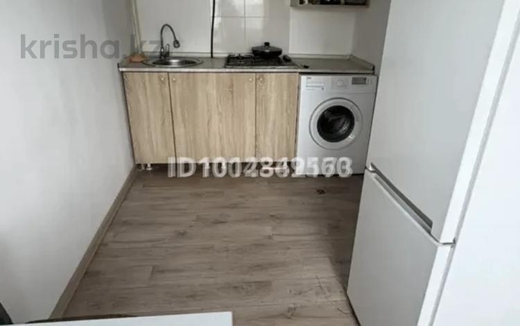 1-бөлмелі пәтер · 33 м² · 3 қабат, ул. Жезтандай 62, бағасы: 80 000 ₸ в Алматы, Алатауский р-н — фото 2