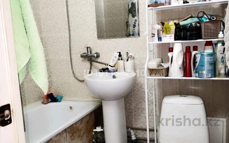 1-бөлмелі пәтер · 33.4 м² · 5/5 қабат, Кабанбай Батыр 82, бағасы: 16 млн ₸ в Усть-Каменогорске — фото 2