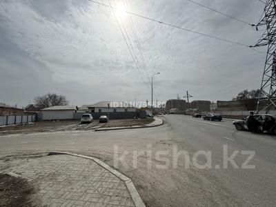 Участок · 4.2 сотки, мкр Центральный, Кенен Азербаева 1 — Угол Канцева и Азербаева за 17 млн 〒 в Атырау