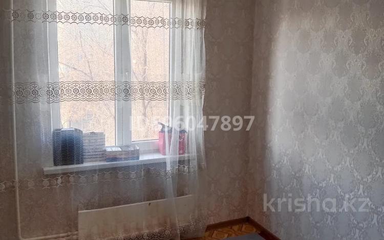 2-комнатная квартира, 44 м², 4/5 этаж помесячно, мкр Тастак-2 50