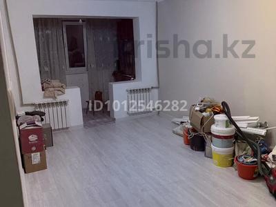 3-комнатная квартира · 62 м² · 3/5 этаж, 13-й микрорайон, 17-й микрорайон 13а — Пересечение улиц Рыскулова/Еримбетова за 23.5 млн ₸ в Шымкенте, Енбекшинский р-н