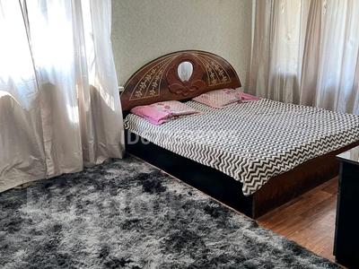 1-комнатная квартира · 35 м² · 1/5 этаж, мкр Новый Город — Бухар жырау за 2 000 ₸ в Караганде, Казыбек би р-н