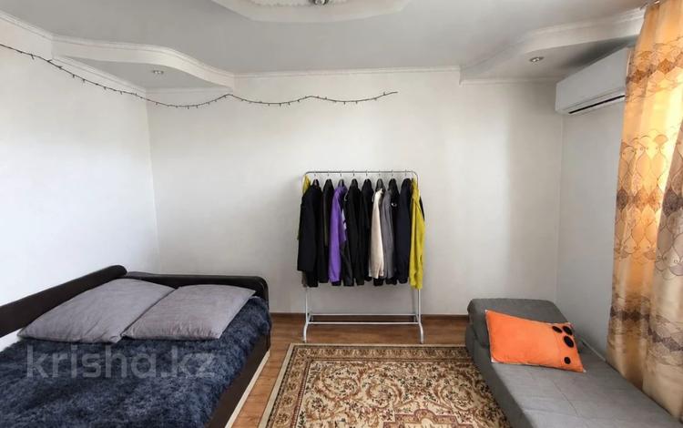 1-бөлмелі пәтер · 30.4 м² · 5/5 қабат, Текстильщиков 3/51, бағасы: 8 млн ₸ в Костанае — фото 2
