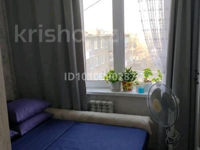 2-комнатная квартира · 55 м² · 5/5 этаж, Молодёжная 49 — 7 школа за 5.2 млн 〒 в Шахтинске