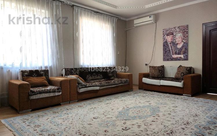Отдельный дом • 7 комнат • 249.7 м² • 6.7 сот., мкр Наурыз за 150 млн 〒 в Шымкенте, Аль-Фарабийский р-н — фото 2
