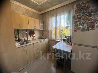 2-бөлмелі пәтер · 44 м² · 5/5 қабат, Карасай батыра 221, бағасы: 33.5 млн ₸ в Алматы, Алмалинский р-н