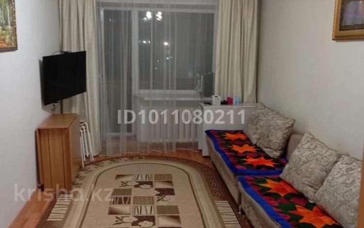 3-бөлмелі пәтер · 58.9 м² · 3/5 қабат, 408 квартал 20 — Улица Лермонтова, бағасы: 25 млн ₸ в Семее — фото 2