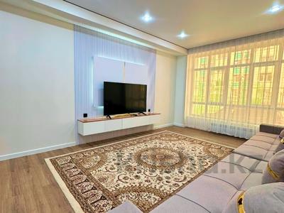 2-комнатная квартира · 77 м² · 1/5 этаж, Мкрн Самал 15 за 34 млн ₸ в Атырау
