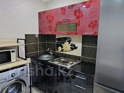 Продажа квартир в Восточно-Казахстанской обл.: 2-комнатная квартира · 44 м² · 5/5 этаж, Астана 20 за 15.4 млн 〒 2-комнатная квартира · 44 м² · 5/5 этаж, Астана 20 за 15.4 млн 〒 в Усть-Каменогорске