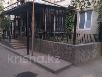 3-бөлмелі пәтер · 100 м² · 1/5 қабат, Абая — Магазин Ольга, бағасы: 250 000 ₸ в 