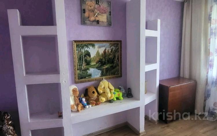 2-комнатная квартира · 45 м² · 5/5 этаж, Тюленина за 110 000 ₸ в Уральске — фото 2