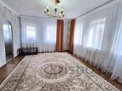 Отдельный дом · 4 комнаты · 110.7 м² · 11.24 сот., Мичурина за 15 млн 〒 в Уральске