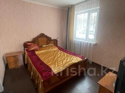 2-комнатная квартира · 50 м² · 1/5 этаж, ул. 6-й мик-н за 11.2 млн 〒 в Темиртау