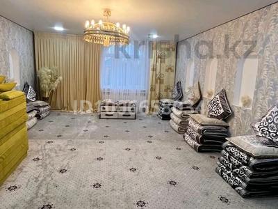 Жеке үй · 3 бөлме · 700 м², Буранная 23/1, бағасы: 250 000 〒 в Усть-Каменогорске, Ульбинский