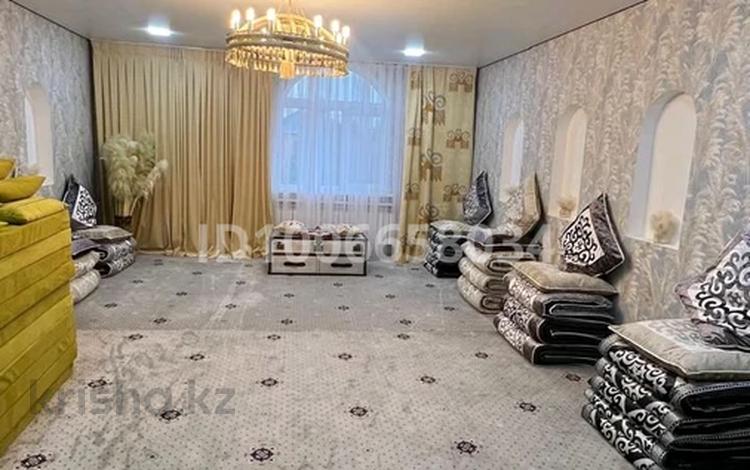 Жеке үй · 3 бөлме · 700 м², Вилла Той -Айтыкова 72.Вилла Тау-Буранная 23/1, бағасы: 250 000 ₸ в Усть-Каменогорске, Ульбинский — фото 14