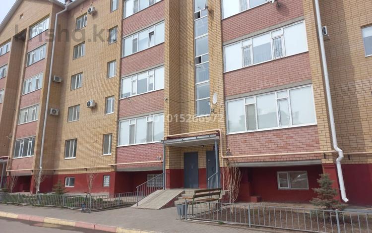 1-комнатная квартира · 56 м² · 4/5 этаж, мкр. Алтын орда 48в за 150 000 ₸ в Актобе — фото 2