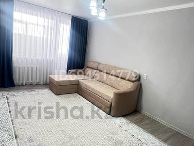 1-комнатная квартира · 33 м² · 2/5 этаж, Абая 54 — Сзади Акциента за 100 000 ₸ в Сатпаев