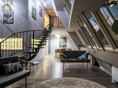 4-комнатная квартира · 140 м² · 32/33 этаж, Аль-фараби 9 5г за 95 000 ₸ в Алматы, Медеуский р-н