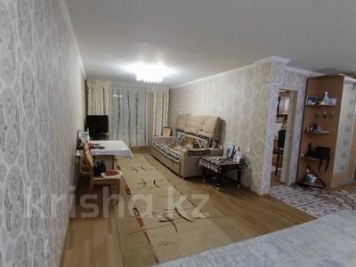 3-комнатная квартира · 100 м² · 1/3 этаж, Сатпаева 25 за 40.6 млн ₸ в Усть-Каменогорске