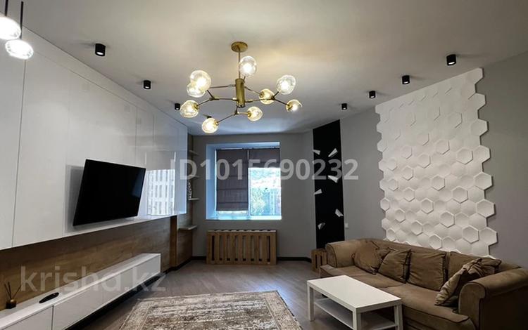 2-бөлмелі пәтер · 55 м² · 5/33 қабат, Нурлы-Тау, проспект Аль-Фараби, 9 блок 5г 9 блок 5г, бағасы: 600 000 ₸ в Алматы, Медеуский р-н — фото 2